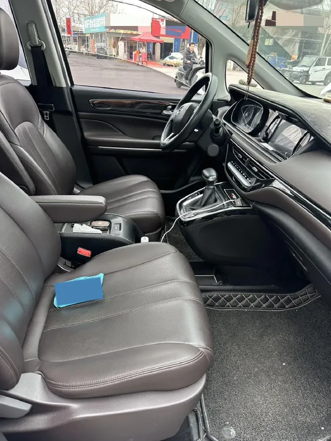 2021 GAC Trumpchi M6 1.5T 169HP L4 7DCT,autocango,china used car exporter,china ev exporter,chinese used car exporter,chinese used ev exporter