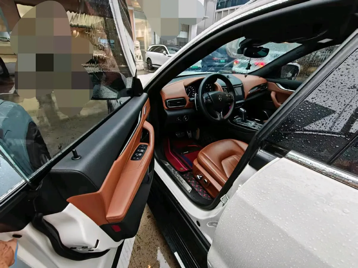 2021 Maserati Levante 3.0T 350HP V6 8AT,autocango,china used car exporter,china ev exporter,chinese used car exporter,chinese used ev exporter