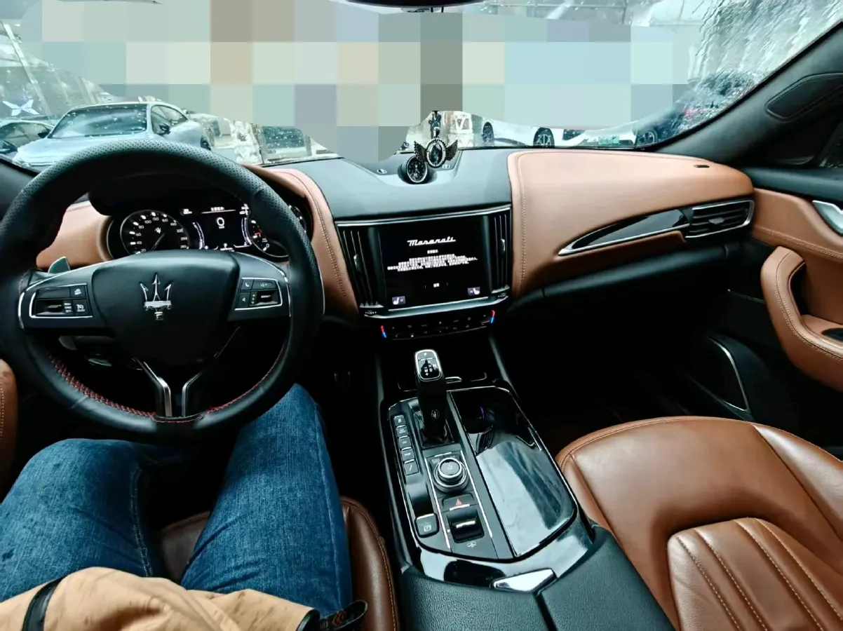 2021 Maserati Levante 3.0T 350HP V6 8AT,autocango,china used car exporter,china ev exporter,chinese used car exporter,chinese used ev exporter