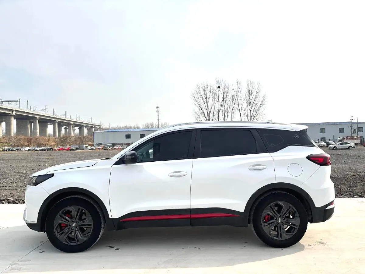 2023 Chery Tiggo 7 1.5T 156HP L4 CVT,autocango,china used car exporter,china ev exporter,chinese used car exporter,chinese used ev exporter