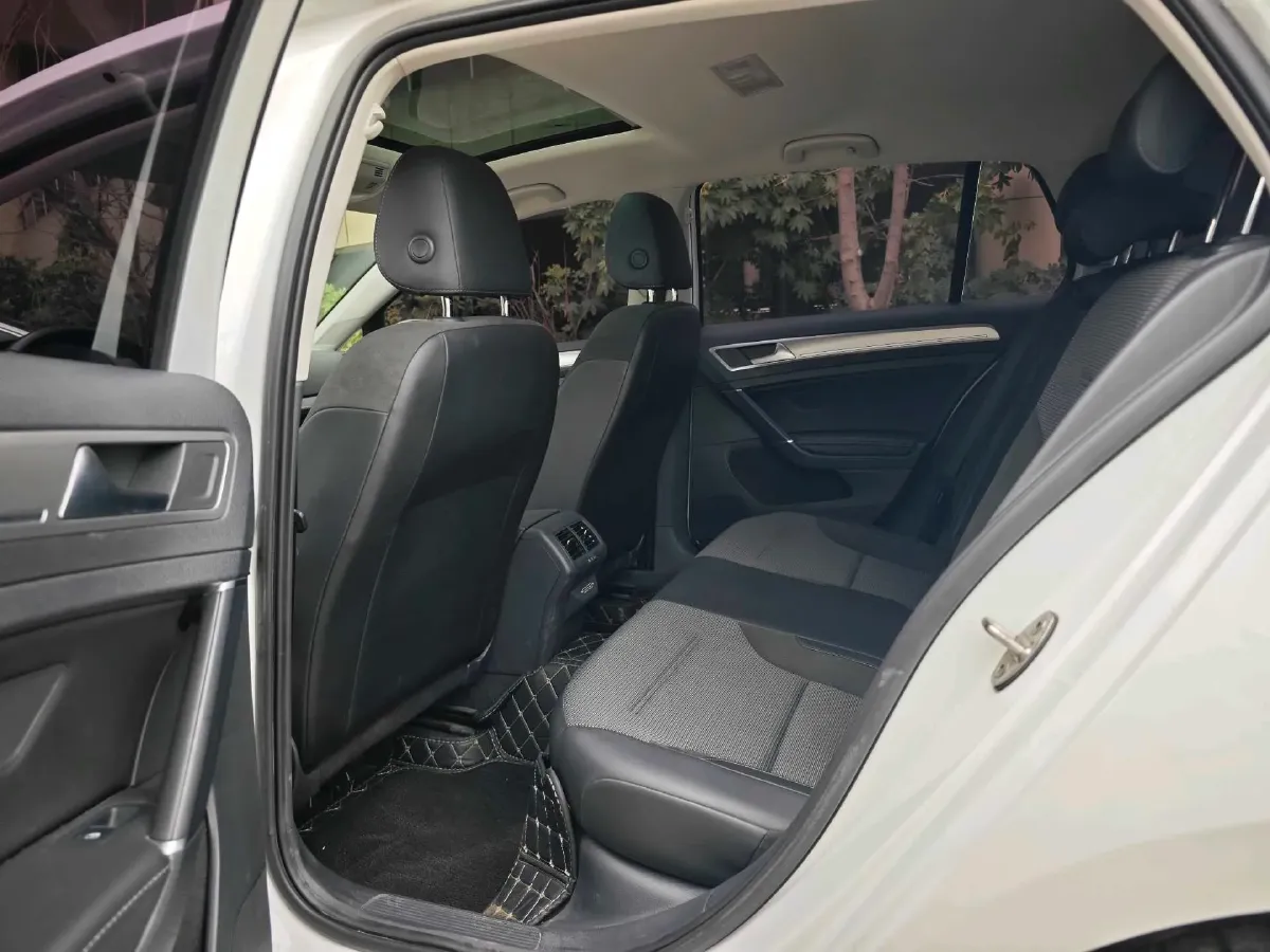 2020 Volkswagen Golf 1.4T 150HP L4 7DCT,autocango,china used car exporter,china ev exporter,chinese used car exporter,chinese used ev exporter