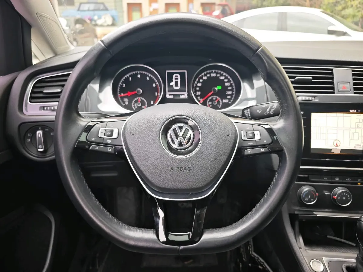 2020 Volkswagen Golf 1.4T 150HP L4 7DCT,autocango,china used car exporter,china ev exporter,chinese used car exporter,chinese used ev exporter