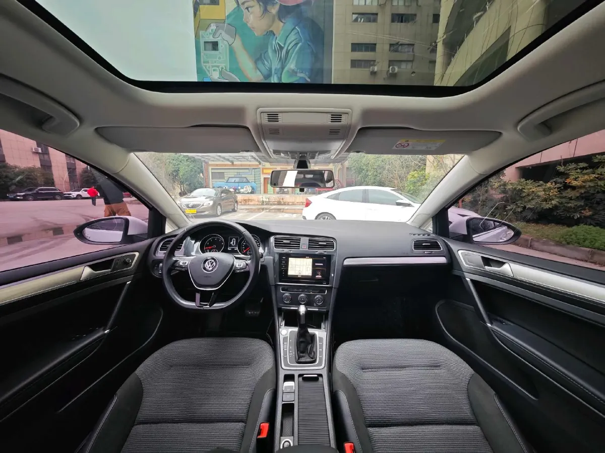 2020 Volkswagen Golf 1.4T 150HP L4 7DCT,autocango,china used car exporter,china ev exporter,chinese used car exporter,chinese used ev exporter