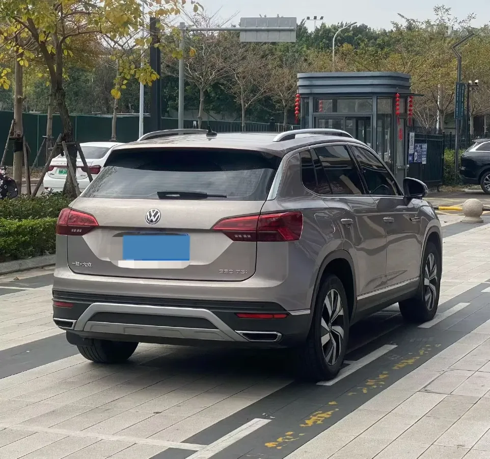 2021 Volkswagen Tayron 2.0T 186HP L4 7DCT,autocango,china used car exporter,china ev exporter,chinese used car exporter,chinese used ev exporter