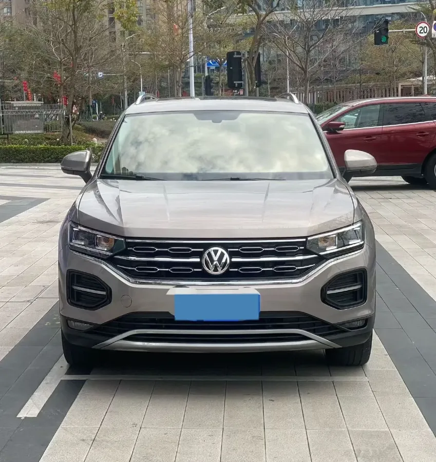 2021 Volkswagen Tayron 2.0T 186HP L4 7DCT,autocango,china used car exporter,china ev exporter,chinese used car exporter,chinese used ev exporter