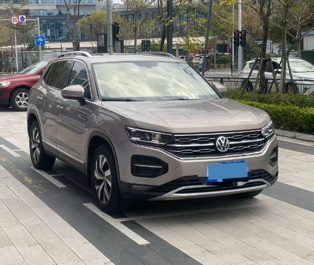 2021 Volkswagen Tayron 2.0T 186HP L4 7DCT,autocango,china used car exporter,china ev exporter,chinese used car exporter,chinese used ev exporter
