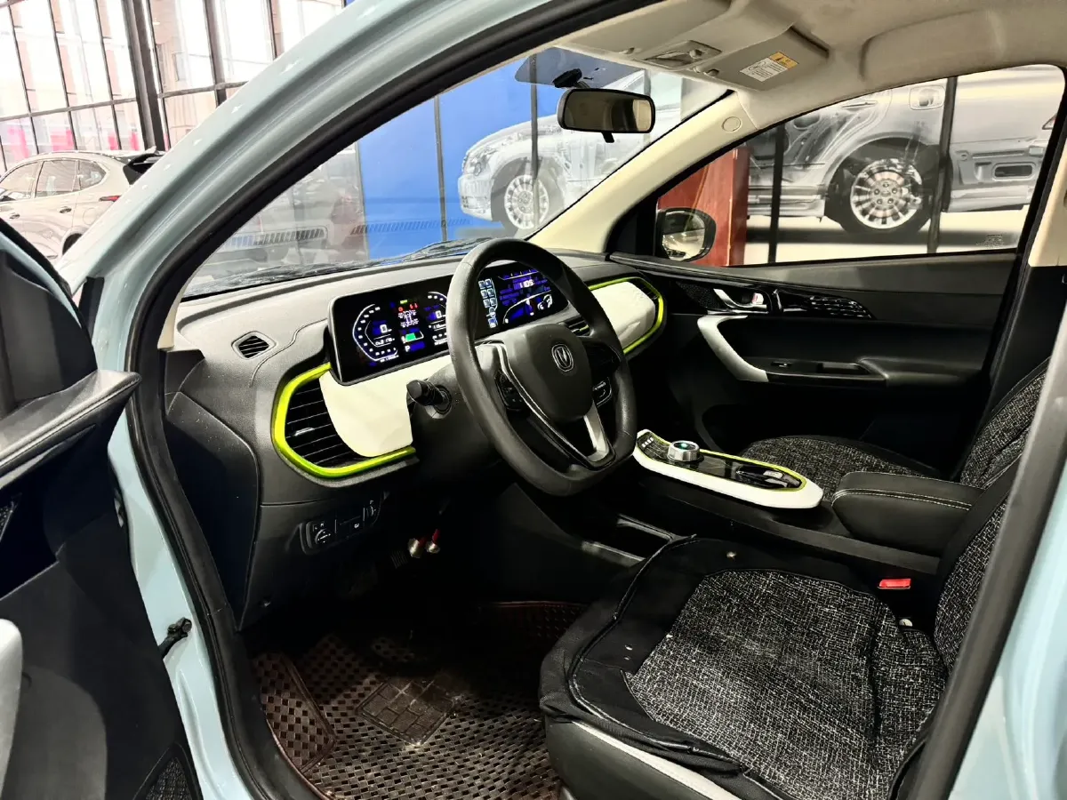 2022 ChangAn BenBen E-Star BEV 31.95KWH,autocango,china used car exporter,china ev exporter,chinese used car exporter,chinese used ev exporter