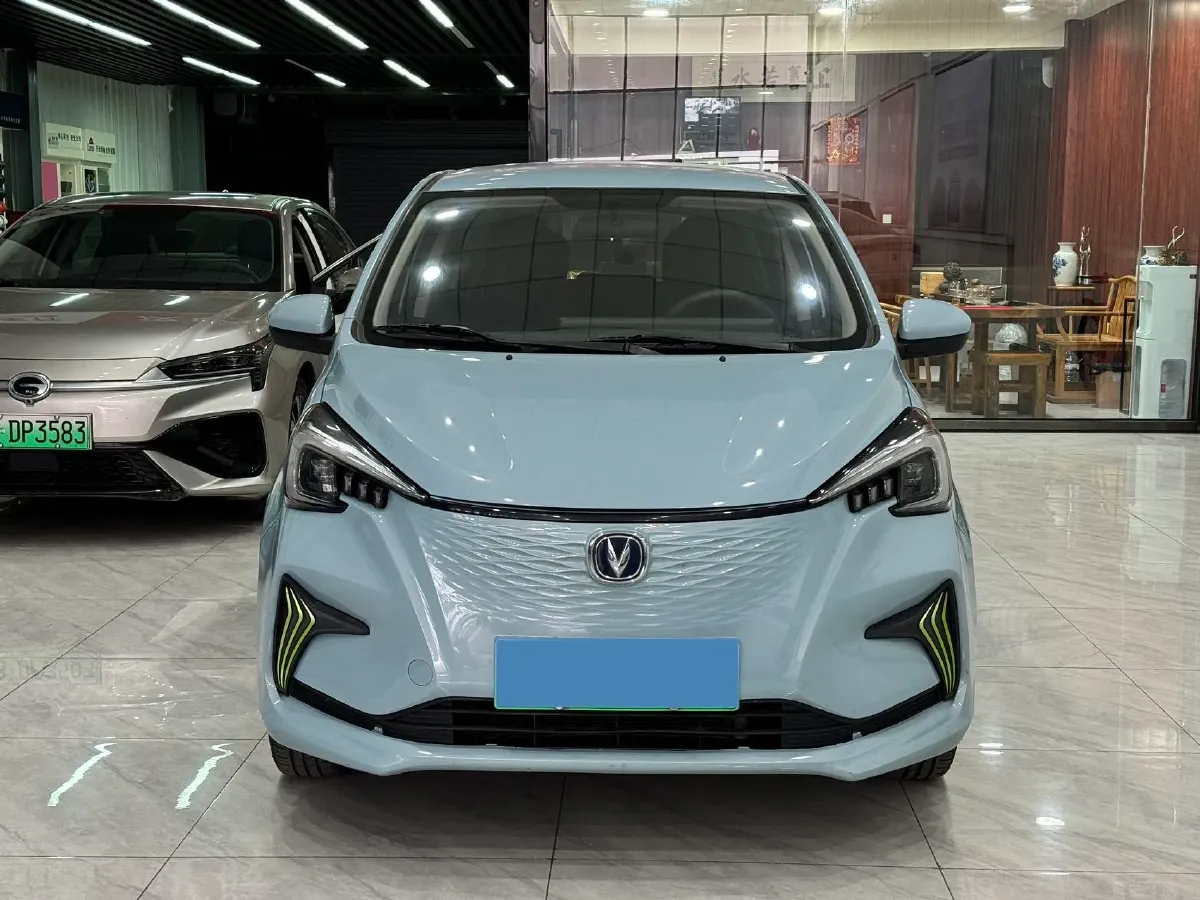 2022 ChangAn BenBen E-Star BEV 31.95KWH,autocango,china used car exporter,china ev exporter,chinese used car exporter,chinese used ev exporter