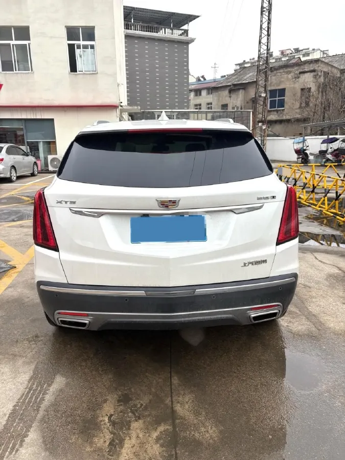 2020 Cadillac XT5 2.0T 237HP L4 9AT,autocango,china used car exporter,china ev exporter,chinese used car exporter,chinese used ev exporter