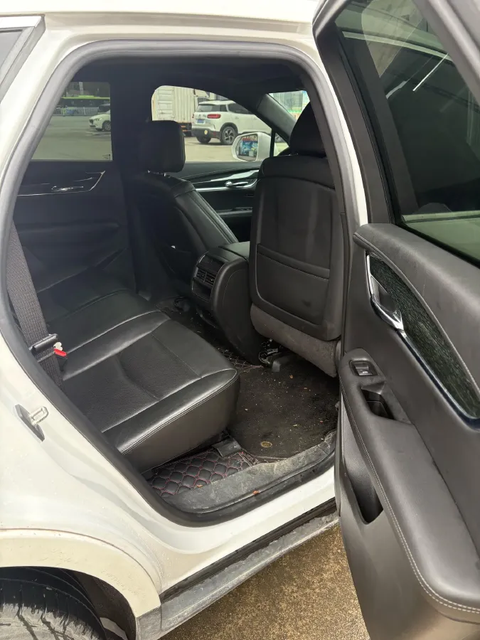 2020 Cadillac XT5 2.0T 237HP L4 9AT,autocango,china used car exporter,china ev exporter,chinese used car exporter,chinese used ev exporter