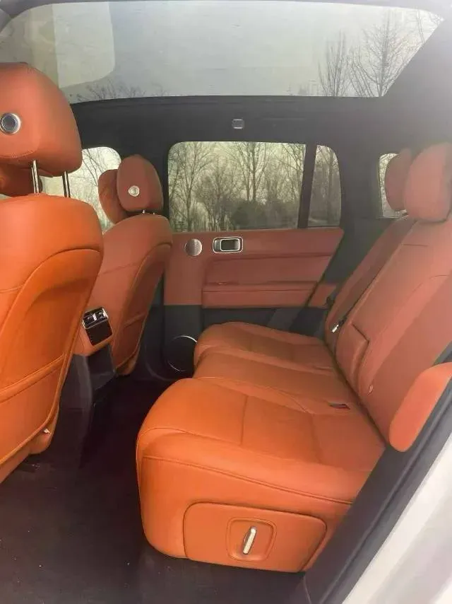 2024 Li L6 Range Extended 154HP L4 REEV 36.8KWH,autocango,china used car exporter,china ev exporter,chinese used car exporter,chinese used ev exporter