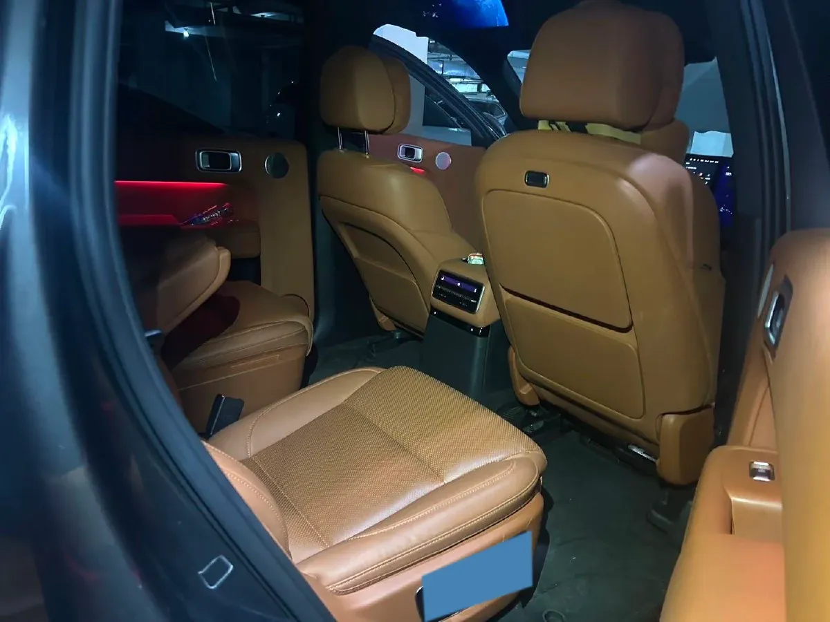 2022 Li L9 Range Extended 154HP REEV 42.6KWH,autocango,china used car exporter,china ev exporter,chinese used car exporter,chinese used ev exporter