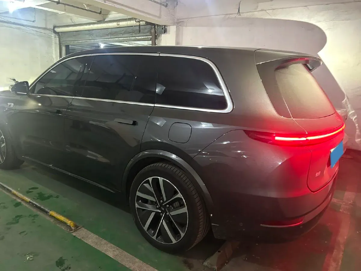 2022 Li L9 Range Extended 154HP REEV 42.6KWH,autocango,china used car exporter,china ev exporter,chinese used car exporter,chinese used ev exporter