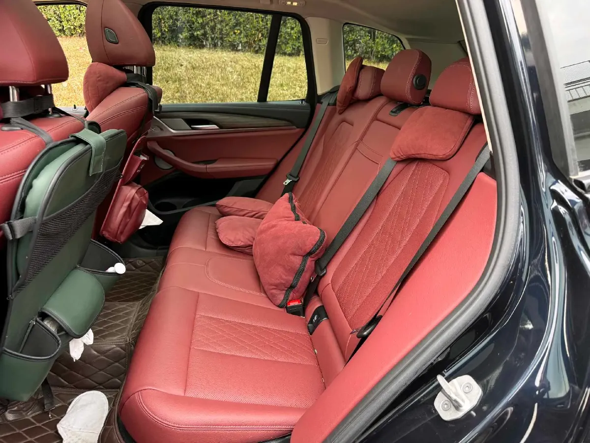 2023 BMW X3 2.0T 245HP L4 8AT,autocango,china used car exporter,china ev exporter,chinese used car exporter,chinese used ev exporter