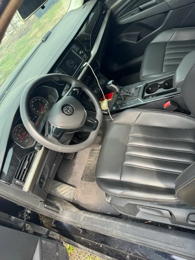 2019 Chevrolet Equinox 1.5T 180HP L4 6AT,autocango,china used car exporter,china ev exporter,chinese used car exporter,chinese used ev exporter