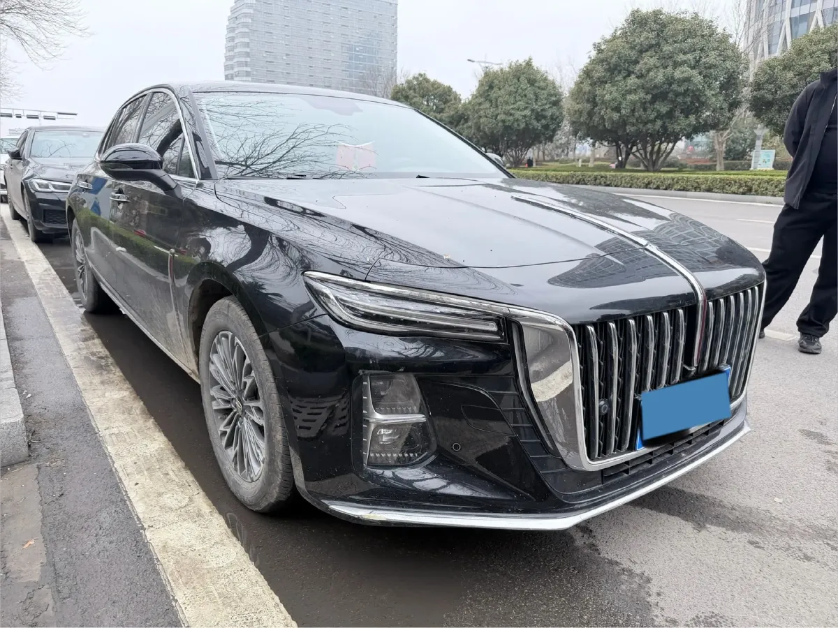 2024 HongQi H5 1.5T 169HP L4 7DCT,autocango,china used car exporter,china ev exporter,chinese used car exporter,chinese used ev exporter