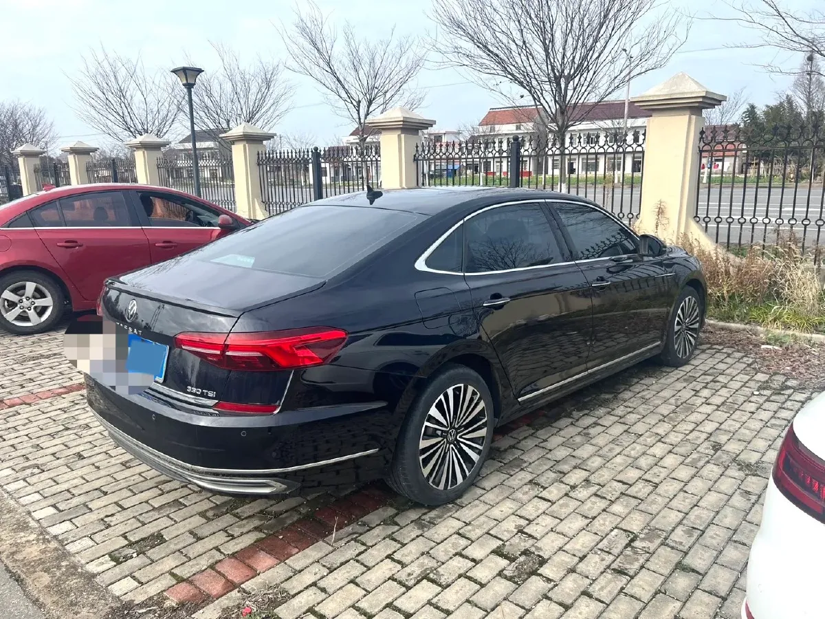 2021 Volkswagen Passat 2.0T 186HP L4 7DCT,autocango,china used car exporter,china ev exporter,chinese used car exporter,chinese used ev exporter
