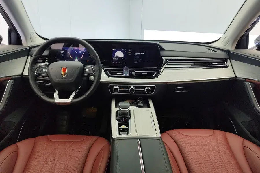 2025 HongQi HS5 2.0T 252HP L4 8AT,autocango,china used car exporter,china ev exporter,chinese used car exporter,chinese used ev exporter