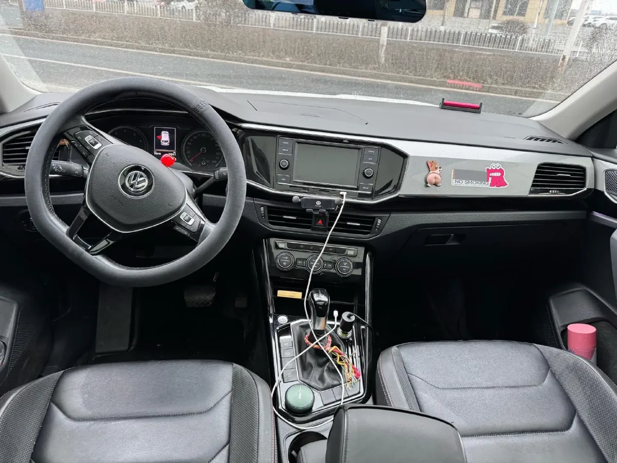 2019 Jeep Cherokee 2.0T 234HP L4 9AT,autocango,china used car exporter,china ev exporter,chinese used car exporter,chinese used ev exporter