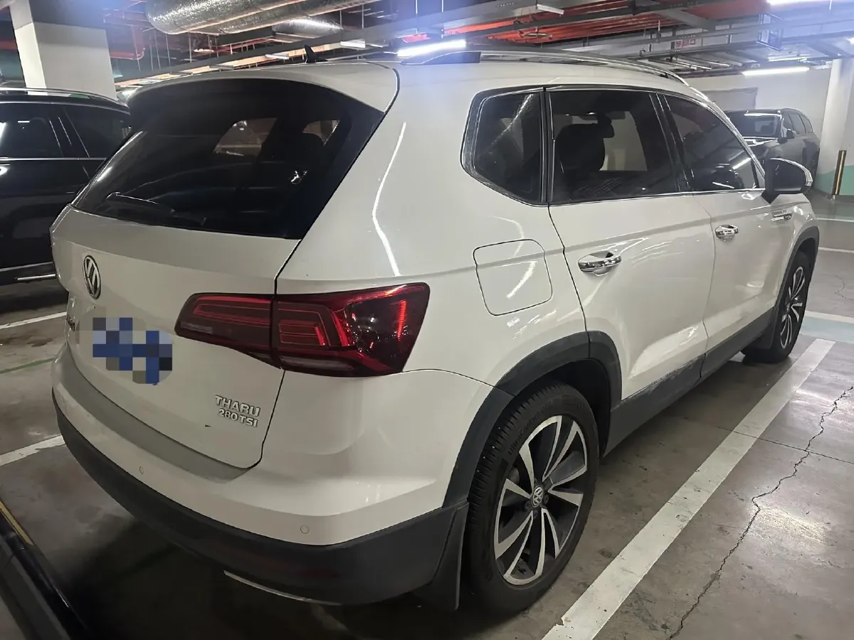 2019 MINI MINI 1.5T 102HP L3 7DCT,autocango,china used car exporter,china ev exporter,chinese used car exporter,chinese used ev exporter