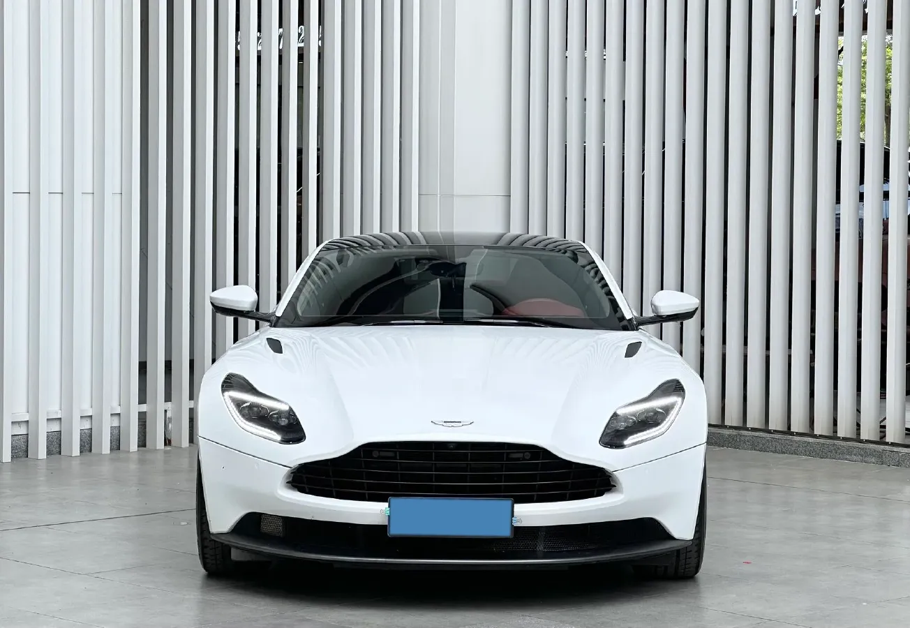 2020 Aston Martin DB11 4.0T 510HP V8 8AT,autocango,china used car exporter,china ev exporter,chinese used car exporter,chinese used ev exporter