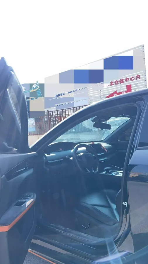 2022 ChangAn UNI-V 1.5T 188HP L4 7DCT,autocango,china used car exporter,china ev exporter,chinese used car exporter,chinese used ev exporter