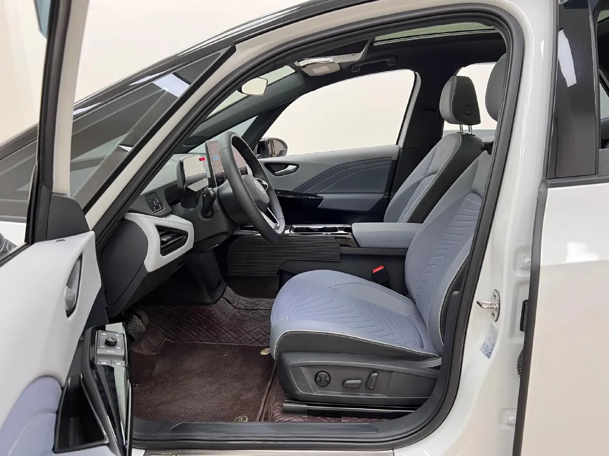 2025 Volkswagen ID.3 BEV 53.6KWH,autocango,china used car exporter,china ev exporter,chinese used car exporter,chinese used ev exporter