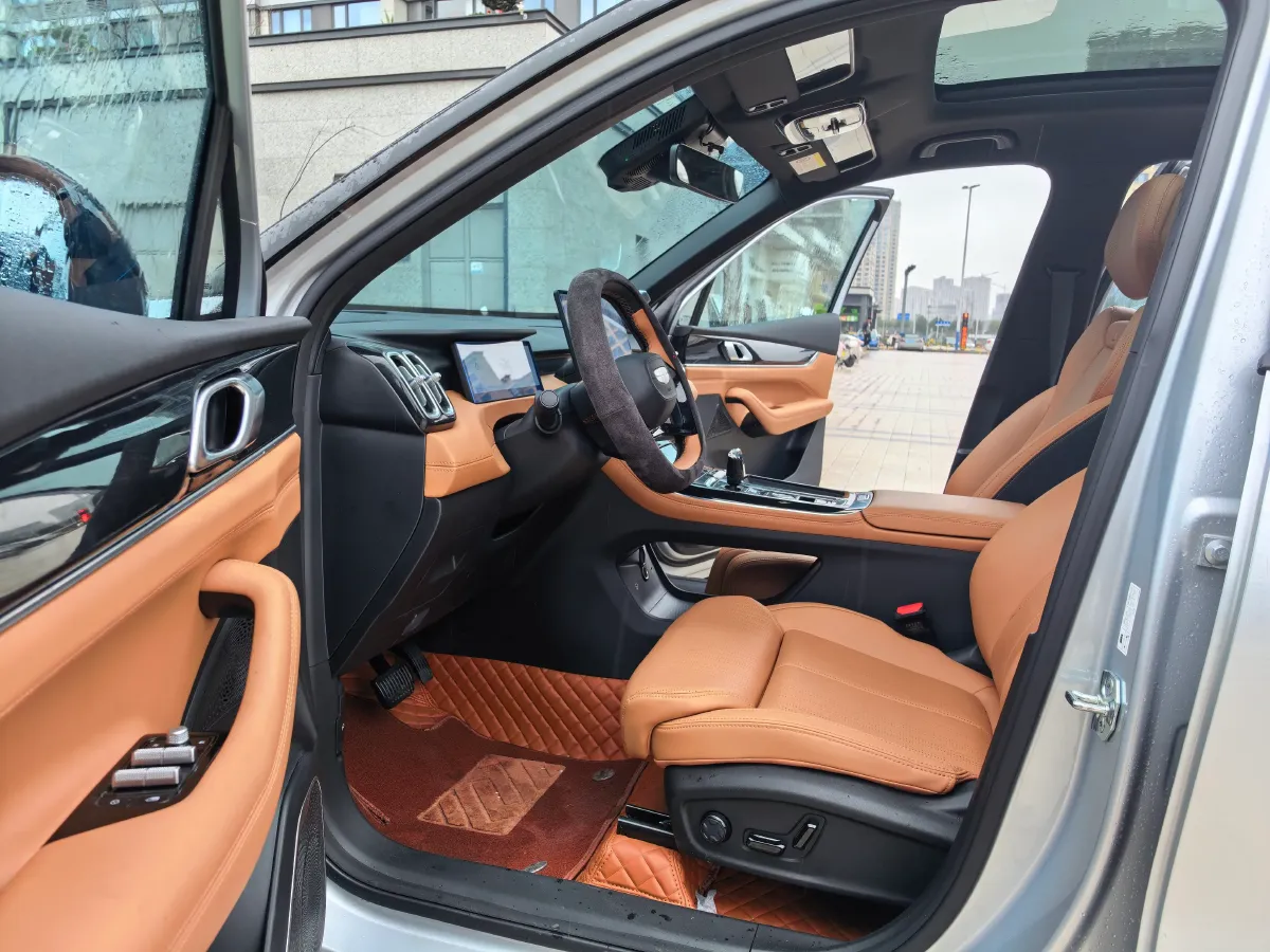 2025 Geely StarRay 1.5T 181HP L4 7DCT,autocango,china used car exporter,china ev exporter,chinese used car exporter,chinese used ev exporter