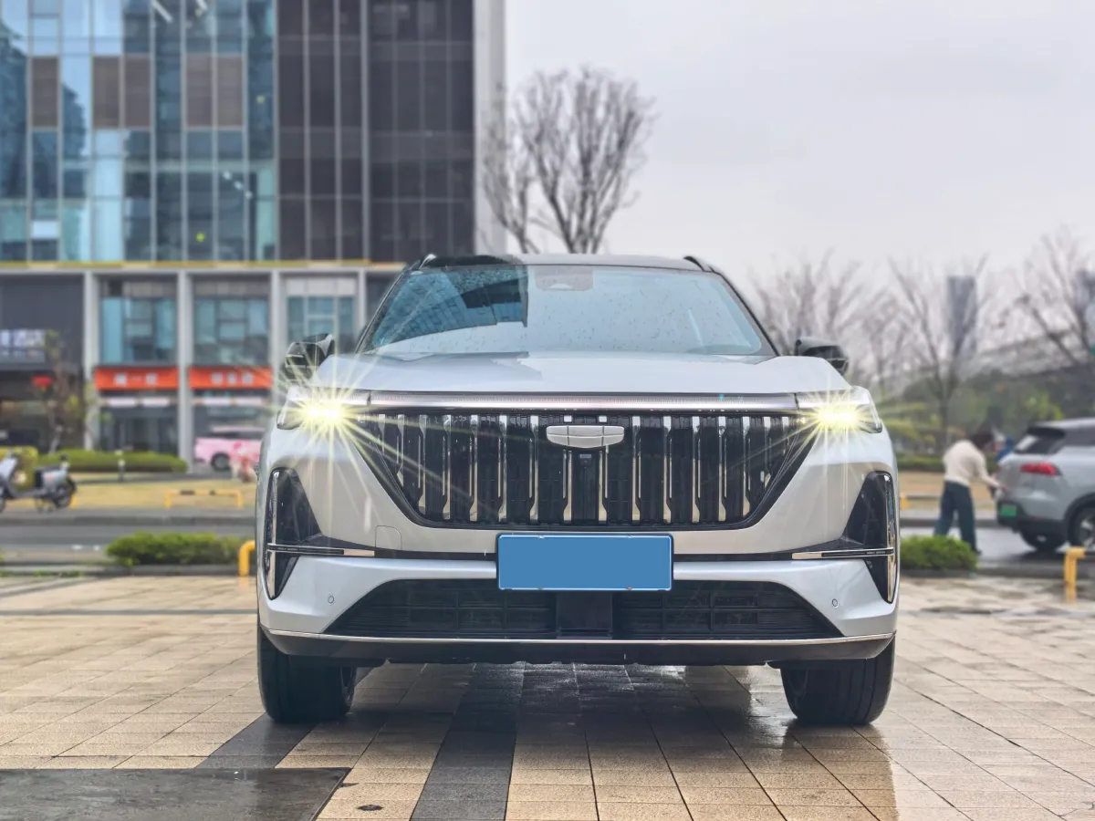 2025 Geely StarRay 1.5T 181HP L4 7DCT,autocango,china used car exporter,china ev exporter,chinese used car exporter,chinese used ev exporter