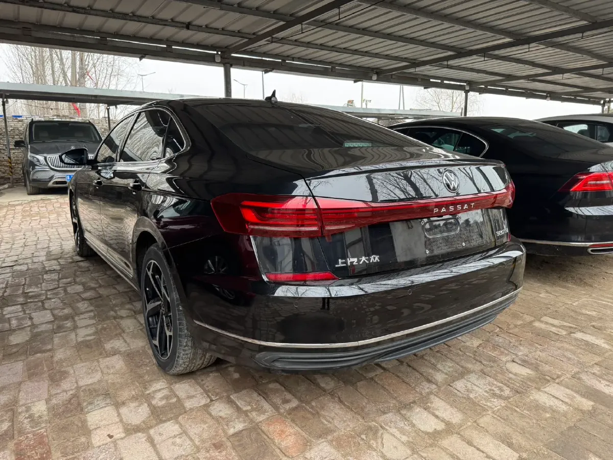 2025 Volkswagen Passat 2.0T 186HP L4 7DCT,autocango,china used car exporter,china ev exporter,chinese used car exporter,chinese used ev exporter