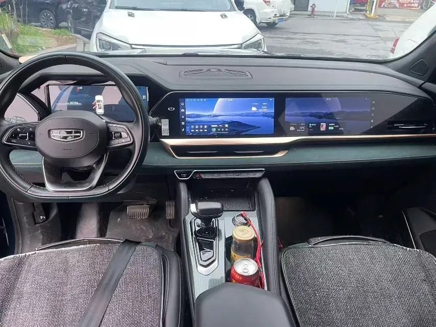 2021 Geely Monjaro 2.0T 218HP L4 7DCT,autocango,china used car exporter,china ev exporter,chinese used car exporter,chinese used ev exporter