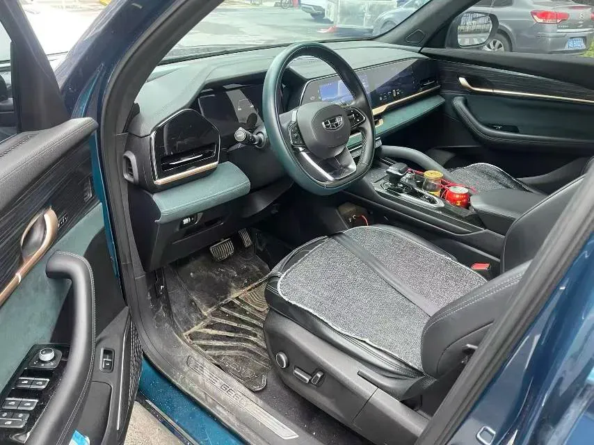 2021 Geely Monjaro 2.0T 218HP L4 7DCT,autocango,china used car exporter,china ev exporter,chinese used car exporter,chinese used ev exporter