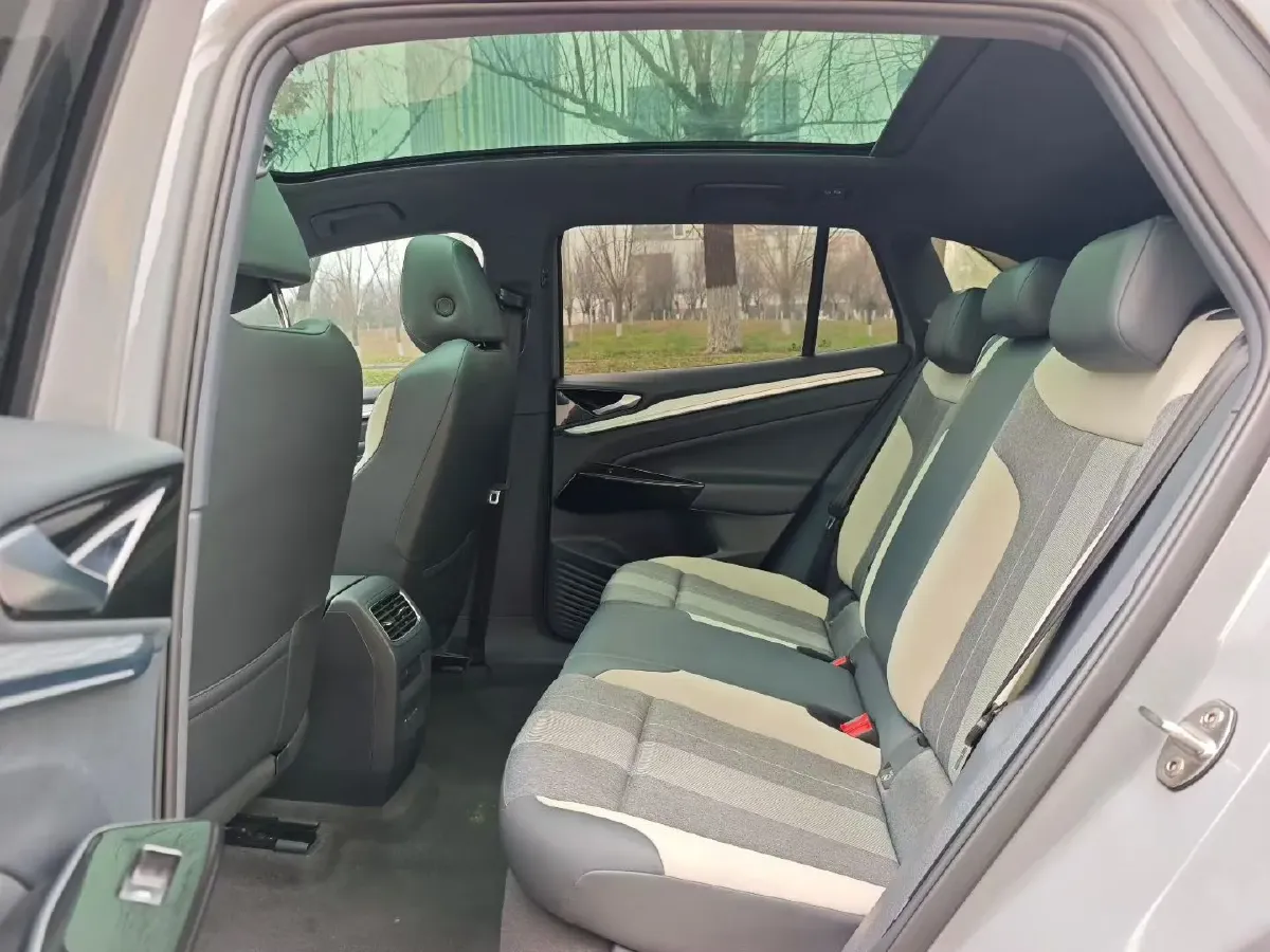 2021 Volkswagen ID.4 Crozz BEV 84.8KWH,autocango,china used car exporter,china ev exporter,chinese used car exporter,chinese used ev exporter