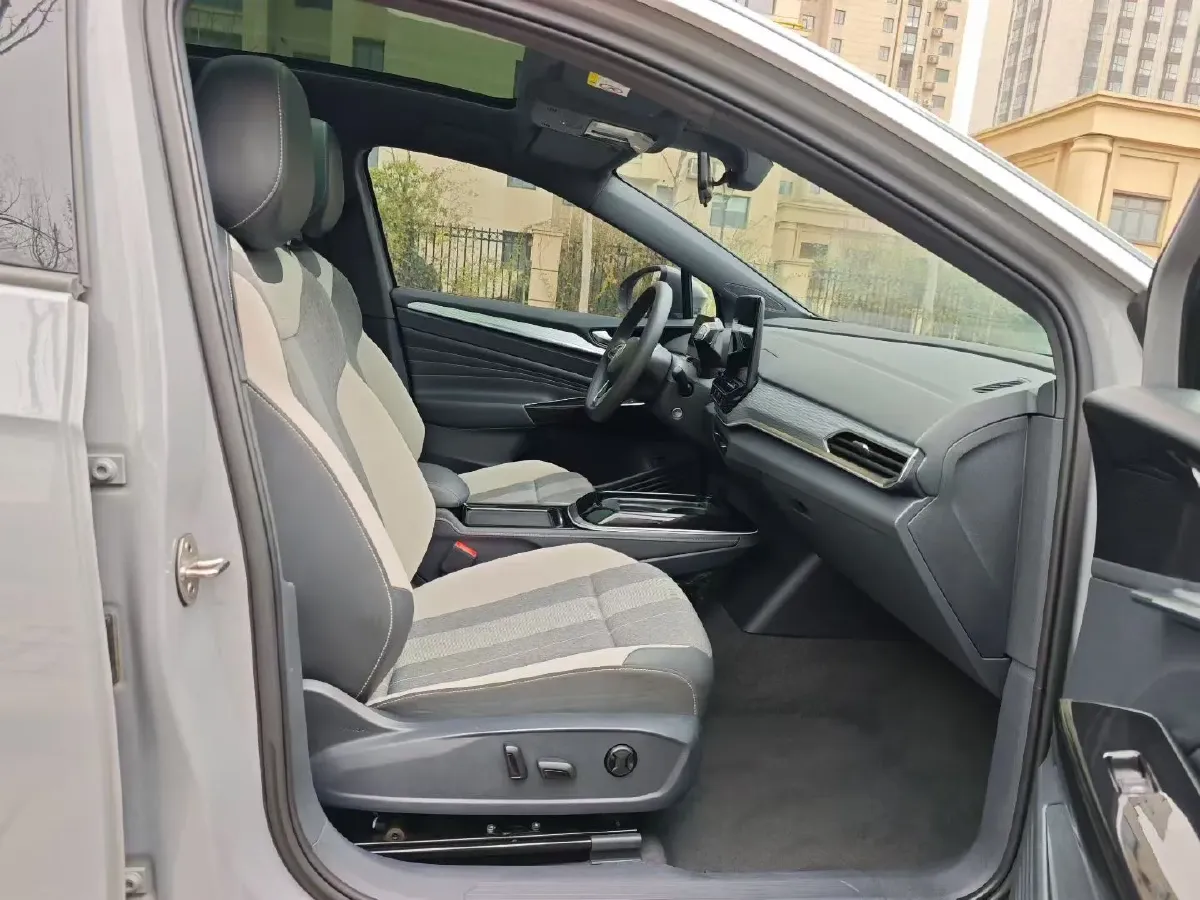 2021 Volkswagen ID.4 Crozz BEV 84.8KWH,autocango,china used car exporter,china ev exporter,chinese used car exporter,chinese used ev exporter