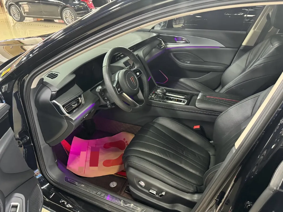 2023 HongQi H5 2.0T 224HP L4 8AT,autocango,china used car exporter,china ev exporter,chinese used car exporter,chinese used ev exporter