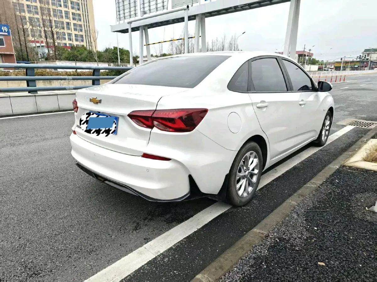 2024 Chevrolet Monza 1.5L 113HP L4 6DCT,autocango,china used car exporter,china ev exporter,chinese used car exporter,chinese used ev exporter
