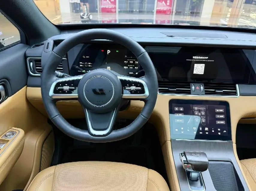 2020 Li ONE Range Extended 131HP REEV 40.5KWH,autocango,china used car exporter,china ev exporter,chinese used car exporter,chinese used ev exporter