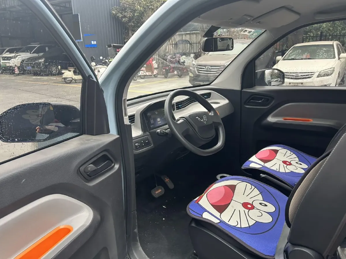 2020 WuLing HongGuang MINI EV BEV 13.8KWH,autocango,china used car exporter,china ev exporter,chinese used car exporter,chinese used ev exporter