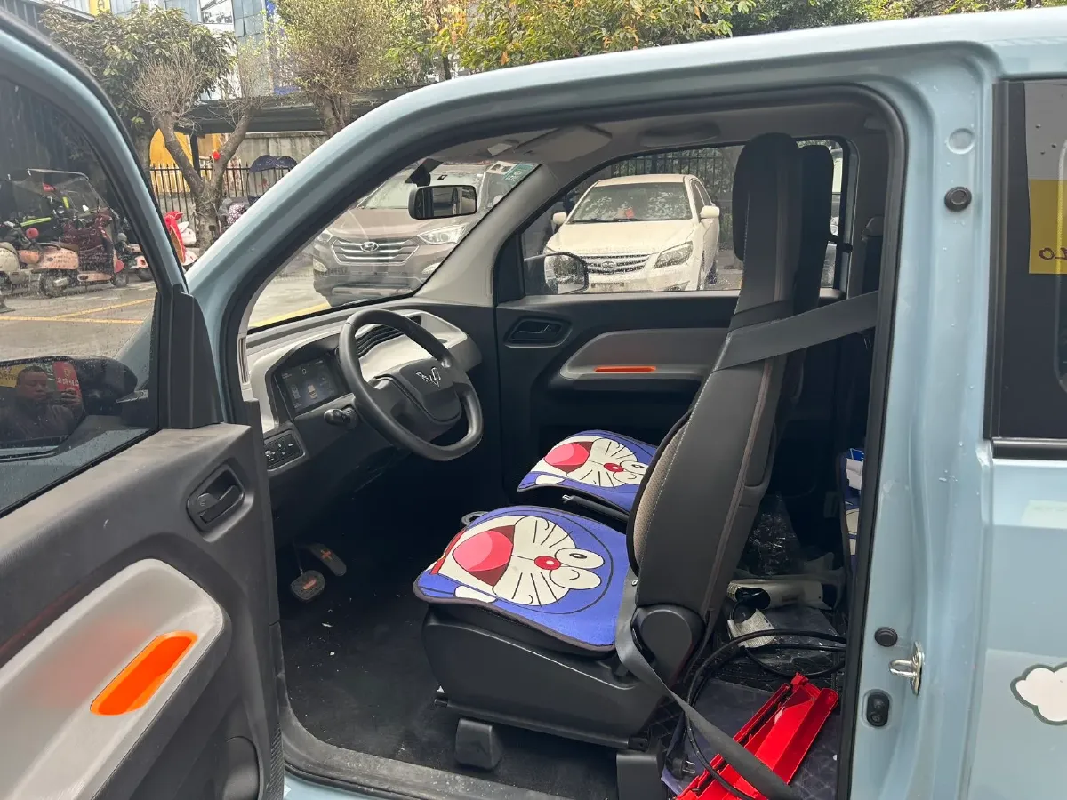 2020 WuLing HongGuang MINI EV BEV 13.8KWH,autocango,china used car exporter,china ev exporter,chinese used car exporter,chinese used ev exporter