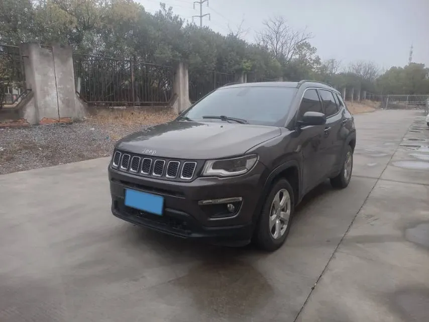 2019 Jeep Compass 1.3T 173HP L4 7DCT,autocango,china used car exporter,china ev exporter,chinese used car exporter,chinese used ev exporter