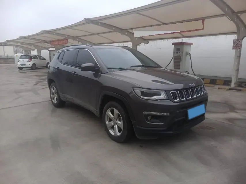 2019 Jeep Compass 1.3T 173HP L4 7DCT,autocango,china used car exporter,china ev exporter,chinese used car exporter,chinese used ev exporter