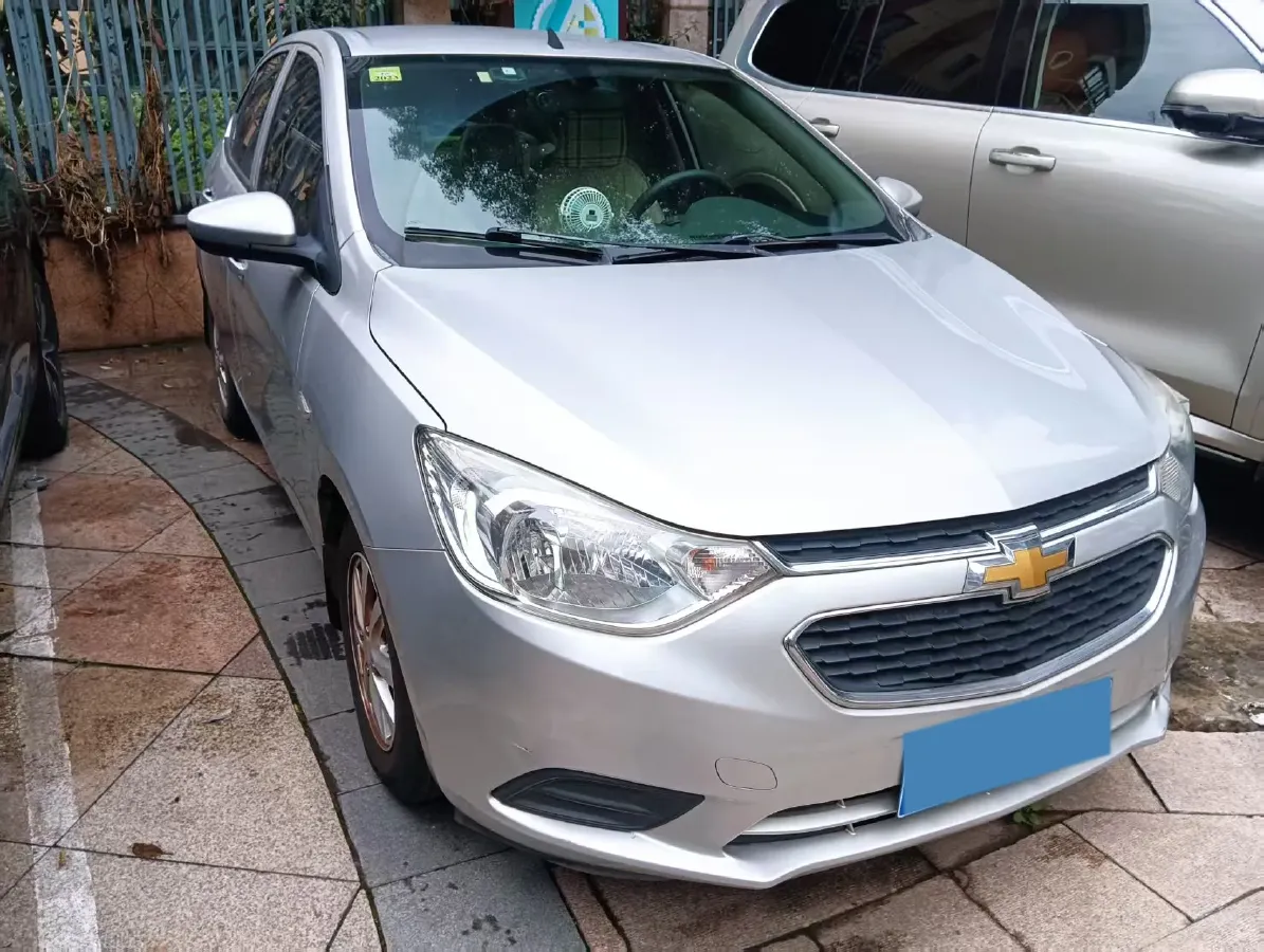 2015 Chevrolet Sail 1.3L 103HP L4 5MT,autocango,china used car exporter,china ev exporter,chinese used car exporter,chinese used ev exporter