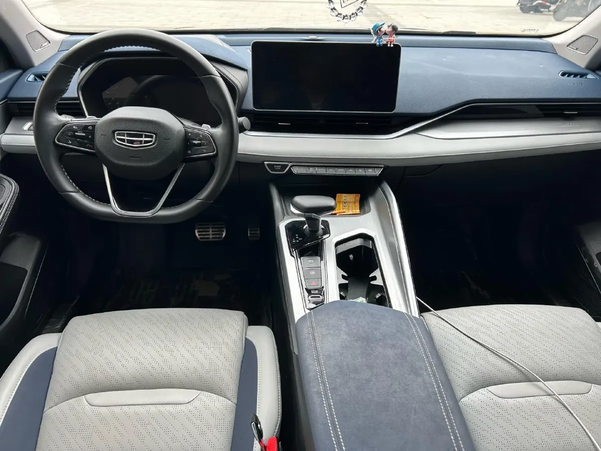 2023 Geely Preface 2.0T 190HP L4 7DCT,autocango,china used car exporter,china ev exporter,chinese used car exporter,chinese used ev exporter