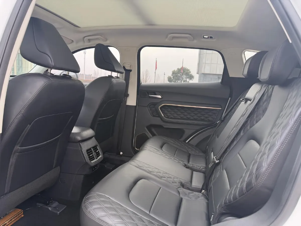 2020 Haval H6 1.5T 169HP L4 7DCT,autocango,china used car exporter,china ev exporter,chinese used car exporter,chinese used ev exporter