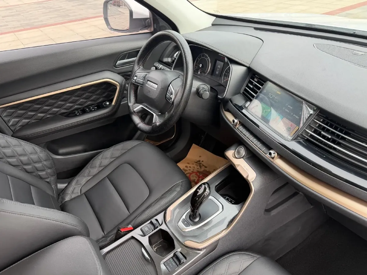 2020 Haval H6 1.5T 169HP L4 7DCT,autocango,china used car exporter,china ev exporter,chinese used car exporter,chinese used ev exporter