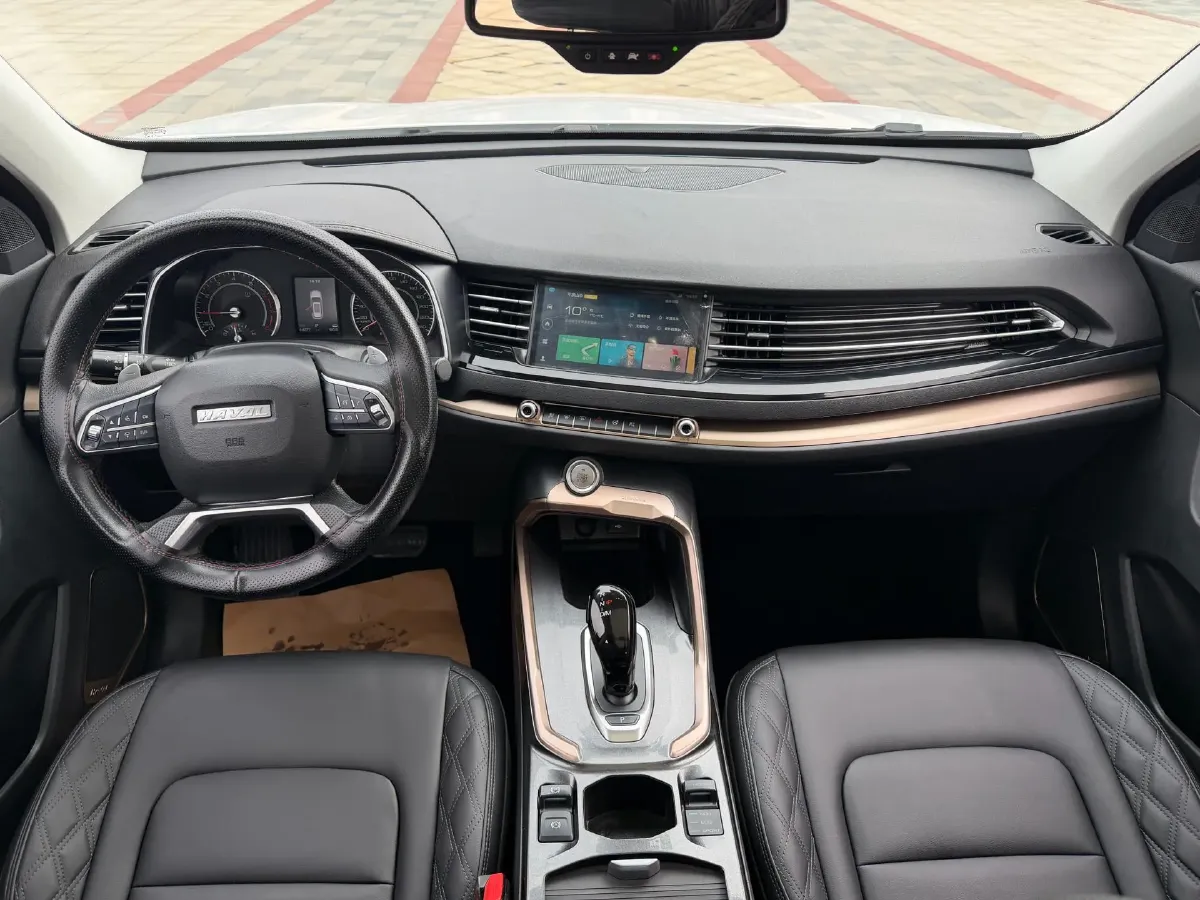 2020 Haval H6 1.5T 169HP L4 7DCT,autocango,china used car exporter,china ev exporter,chinese used car exporter,chinese used ev exporter