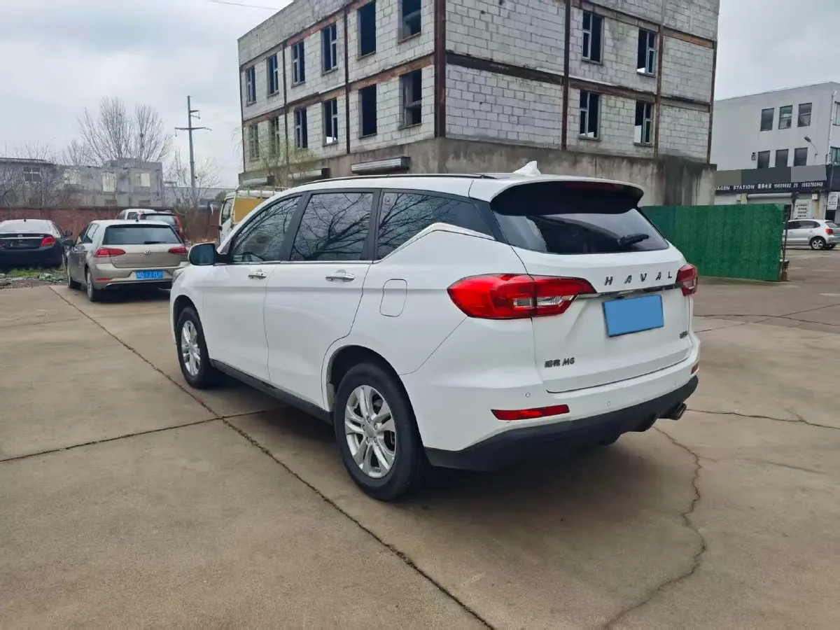 2019 Haval M6 1.5T 150HP L4 7DCT,autocango,china used car exporter,china ev exporter,chinese used car exporter,chinese used ev exporter