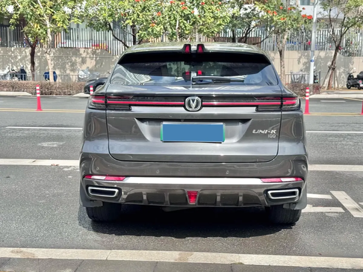 2022 Bestune T99 2.0T 224HP L4 6AT,autocango,china used car exporter,china ev exporter,chinese used car exporter,chinese used ev exporter