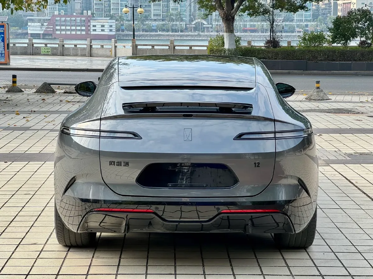 2024 Avatr 12 BEV 94.5KWH,autocango,china used car exporter,china ev exporter,chinese used car exporter,chinese used ev exporter