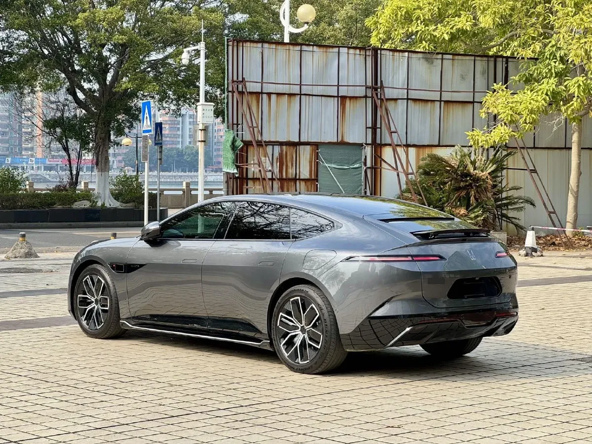 2024 Avatr 12 BEV 94.5KWH,autocango,china used car exporter,china ev exporter,chinese used car exporter,chinese used ev exporter